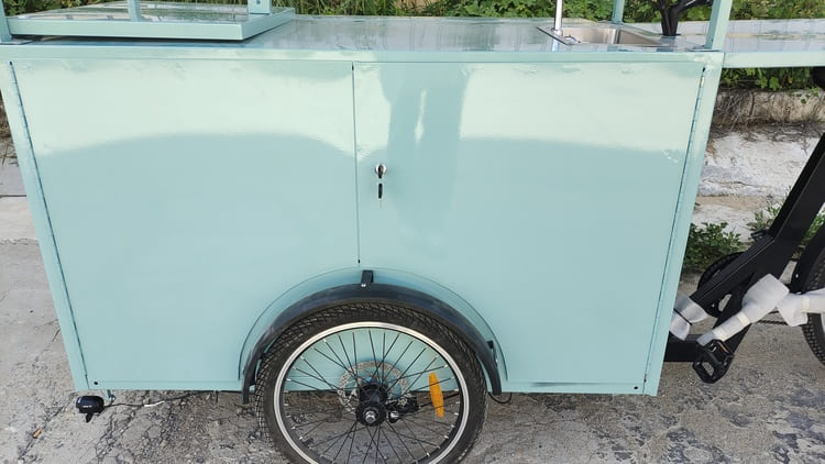mobile coffee bike with storage